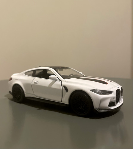 Macchina miniatura bmw g22 - macchina, m4