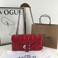 Borsa a tracolla Coach CP150 Tabby 26 trapuntata pelle nappa rosso rubino JP