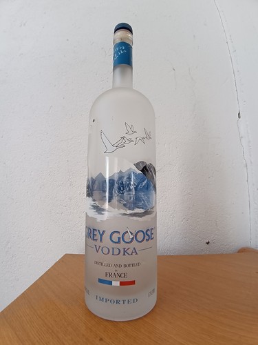 Bottiglia vodka grey goose - bottiglia,