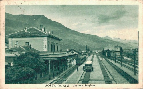 Aosta interno stazione - interno,