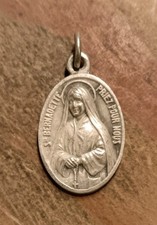 Médaille Religieuse Ancienne