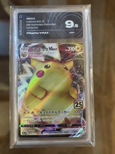 Pokémon Pikachu 25° anniversario VMAX - grado9,5 - firmata da Federic