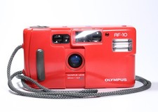 Olympus AF-10 da 3.5/35mm, con