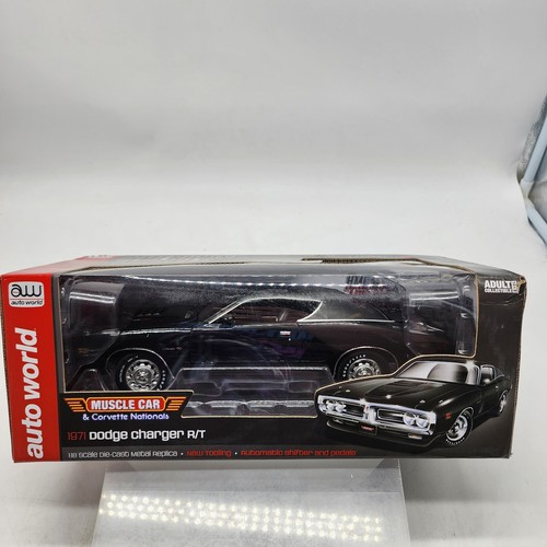 Caricabatteria 15v auto world - caricabatteria,
