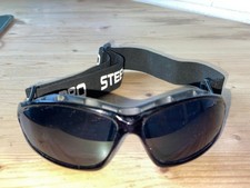 Occhiali sportivi / occhiali da sole per sport acquatici & Co, colorati, fascia elastica rimovibile