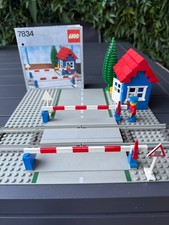 Lego 12v Train Treno  7834  Level Crossing Manual, 100% completo con istruzioni