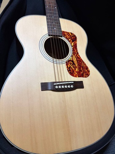 Guild 240e chitarra - guild, om-240e