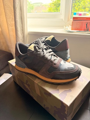 Valentino garavani rockstud - valentino,