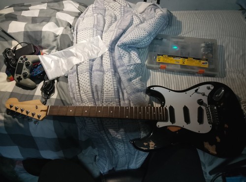 Chitarra elettrica vision - chitarra,