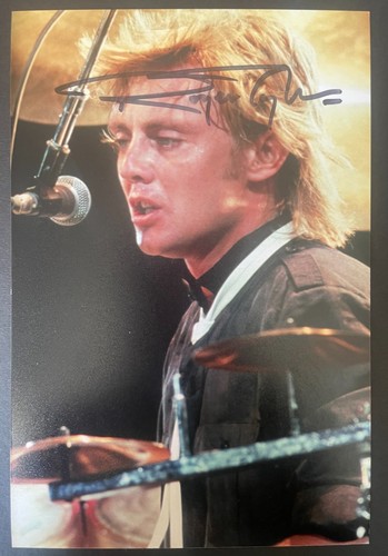 Roger taylor signed autograph - roger,