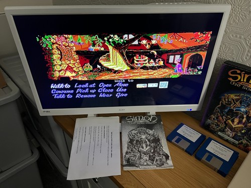 Amiga simon stregone - amiga, lo