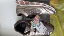 NUOVO Geox taglia 34 scarpe