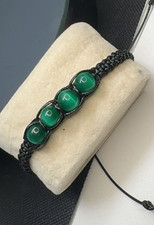 Bracciale Macramè Fatto a Mano: Occhio di Gatto Verde 10mm Gemma, Regolabile Stile Boho