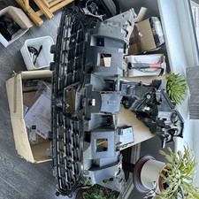 GRIGLIA CENTRALE PARAURTI