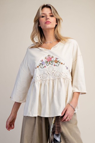 Top relaxed donna easel - top,