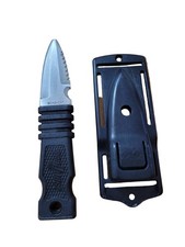 Coltello e fodero subacqueo