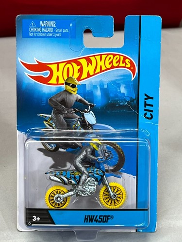 Motocross hot wheels - hot, city