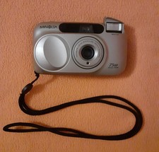 Minolta Riva Zoom 75W