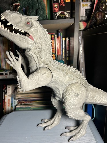 Hasbro jurassic world - hasbro,