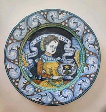 PIATTO DONNA, ceramica di castelli, orsini colonna. No Faenza,*LESIONATO*