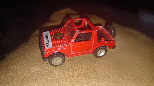 Suzuki samurai street - suzuki,