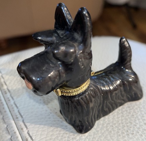 Black scottie dog - trinket, box