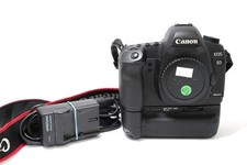 FOTOCAMERA CANON EOS 5D MARK II CON BG