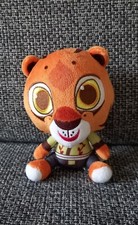 B5  Peluche Doudou Kung Fu