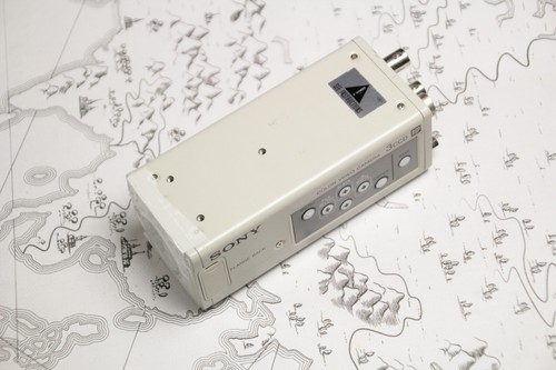 Sony dxc 390 - 3ccd, ccd