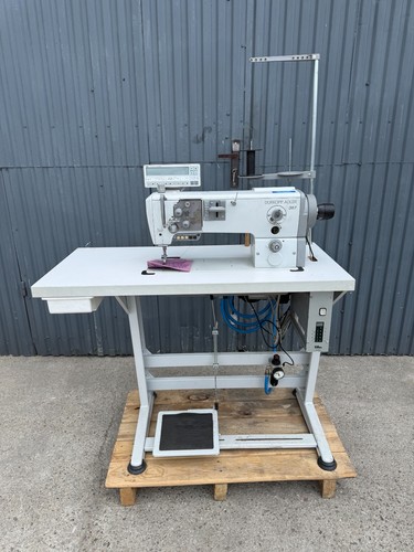 Macchina cucire automatica - macchina,