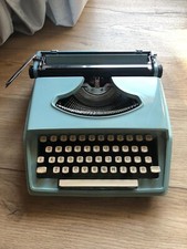 macchina da scrivere Remington