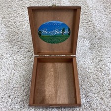 Scatola portasigari in legno