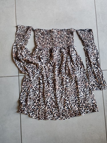 Abito estivo leopardato con