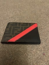 Portafoglio bifold in ecopelle