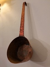 Antico mestolo in rame -