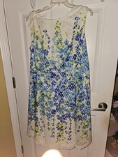 Studio One Floral Zippered