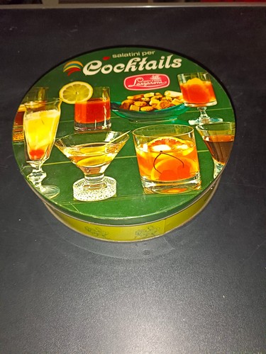 Vecchia scatola latta salatini - vecchia,