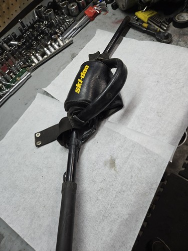 Skidoo handle bars - handle, bar