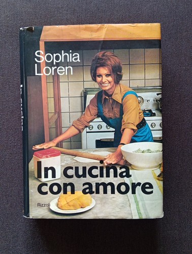 Sophia loren in - cucina, con