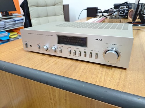 Amplificatore integrato akai - integrato,