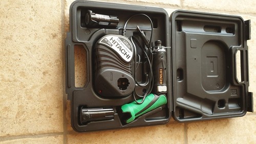 Trapano batteria hitachi - a,