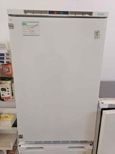 Congelatore verticale DE LONGHI SC12 Capacita' 120lt 4 cassetti Classe A