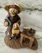 Raggedy Ann Figurine 1997, Hat