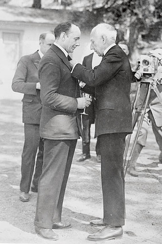 Captain wilkins and - captain, leiut