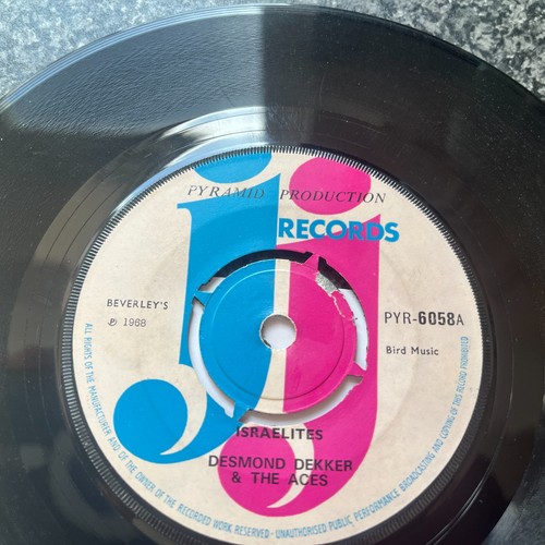 Desmond dekker israelites 1968 - dekker,