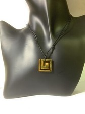 Rebecca Collana uomo donna in