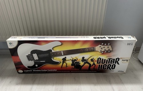 Logitech guitar hero chitarra - logitech,
