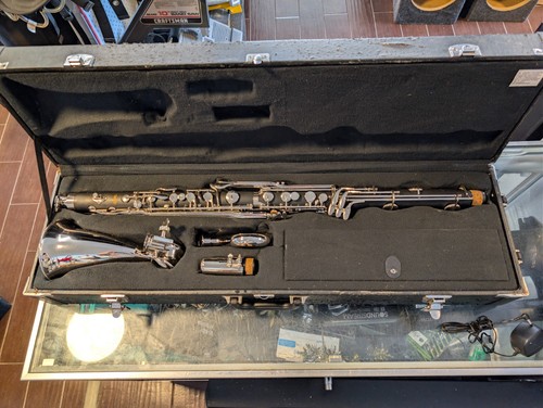Clarinetto basso allora - basso,