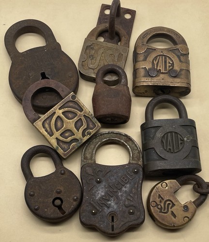 Lot antique brass and - brass,