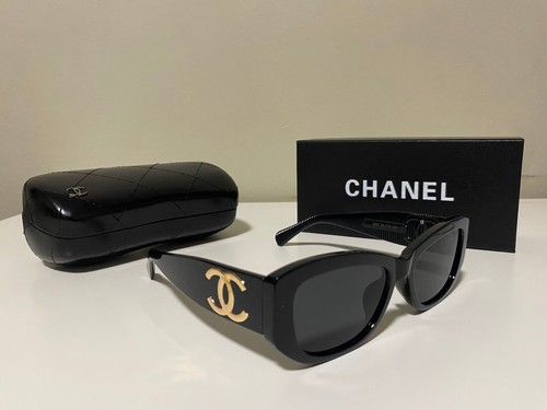 Chanel black rectangle - chanel,